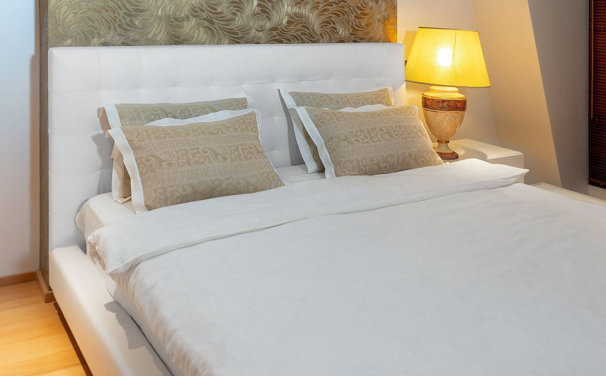 AMBER CLASSIK - A RECOVERY-HEALTHY BED LINEN (SET) WITH INNOVATIVE COMPOSITE AMBER FIBERS
